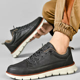 Sneaker aus Leder Giorgio - Stil und Komfort