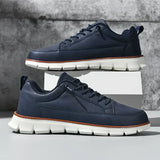 Sneaker aus Leder Giorgio - Stil und Komfort