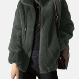 Alya – Jacke aus weichem Fellimitat mit Reißverschluss