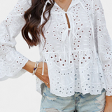 Kayden | Fließender Boho-Top mit Spitzenverzierungen
