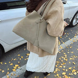 Kyadeeih | Elegante und Raffinierte Tasche